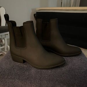 Jeffrey Campbell Black Chelsea Rain Boots Waterproof Women’s Size 9
